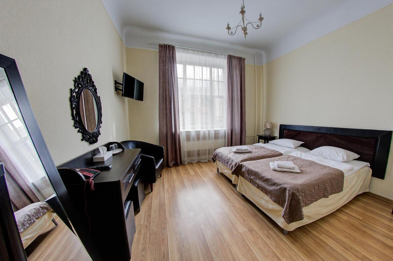 Viktorija Hotel Riga Exterior photo