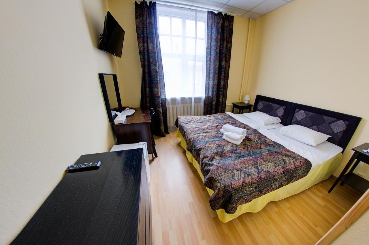 Viktorija Hotel Riga Exterior photo